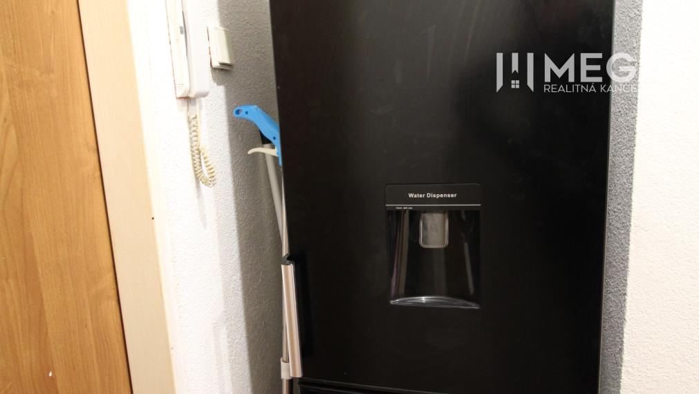 Predaj - čiastočne zrekonštruovaná garsónka v Humennom