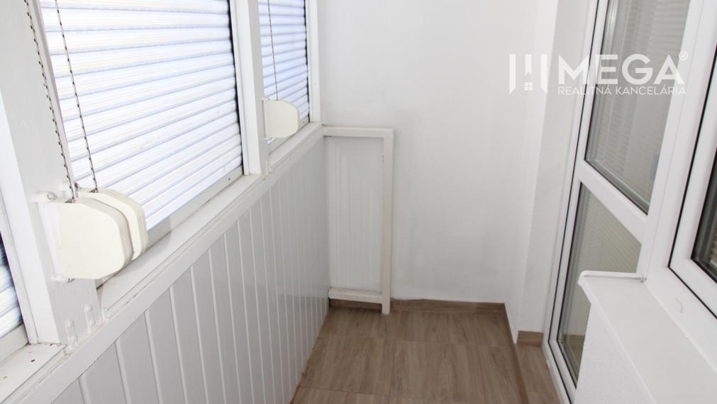 Na prenájom moderný 3-izbový byt v meste Snina