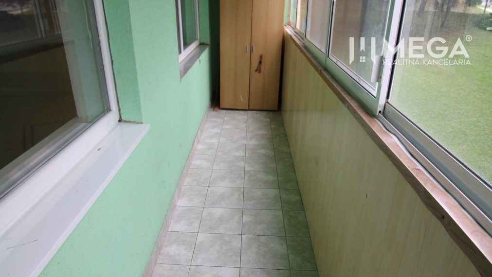 Na predaj - Priestranný 3-izb byt po rekonštrukcii v Snine