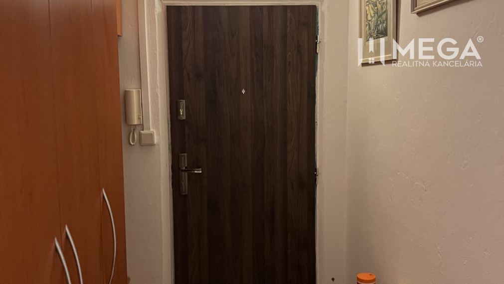 Na predaj veľká garsónka v Medzilaborciach