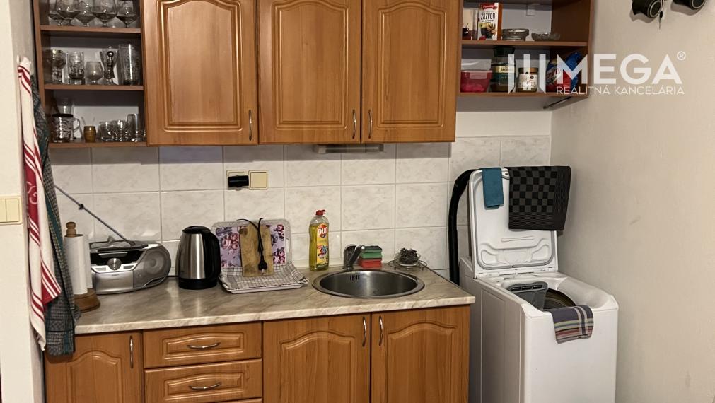 Na predaj veľká garsónka V Medzilaborciach.