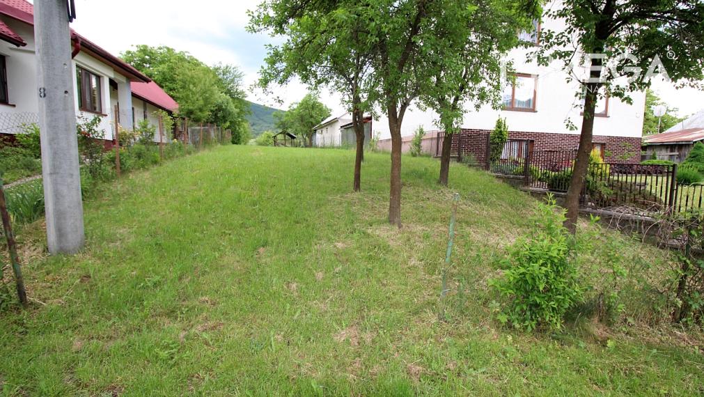 Rovinatý pozemok na predaj, obec Ptičie! Exkluzívna ponuka!