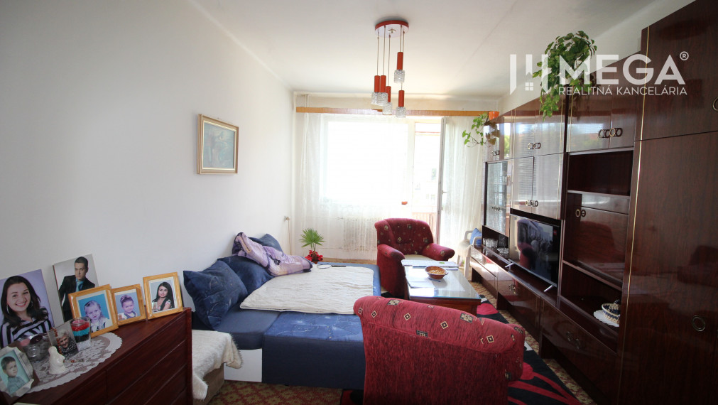 PREDANÝ - 2 izbový byt s balkónom na Dobrianskeho ul. (Humenné)