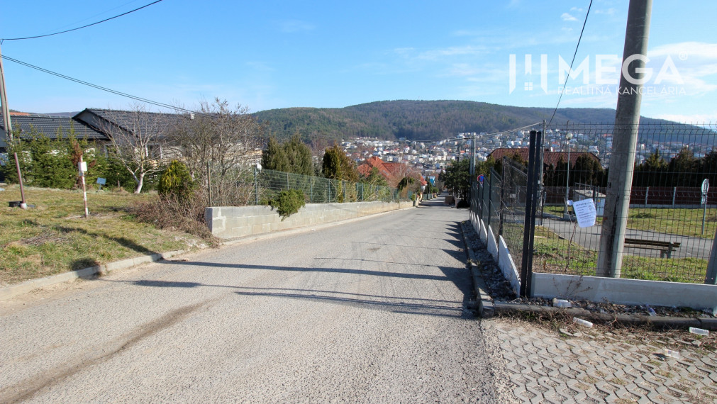 Na predaj pozemok s dobrým prístupom, Humenné!