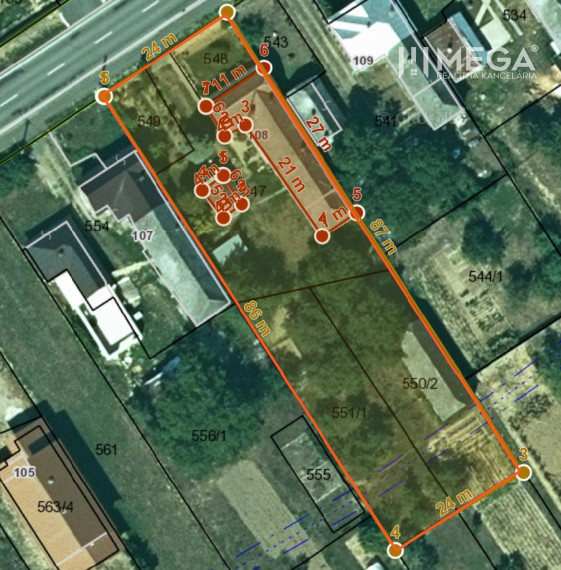 R E Z E R V O V A N Ý TOP POZEMOK S DOMOV OBEC SEDLISKÁ