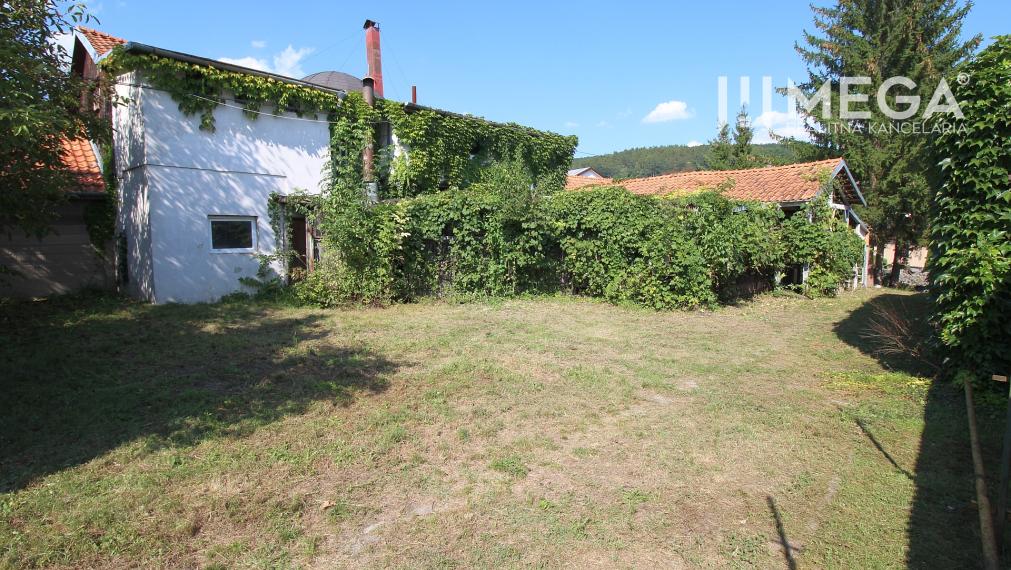 Na predaj jedinečná nehnuteľnosť na podnikanie či bývanie v meste Humenné