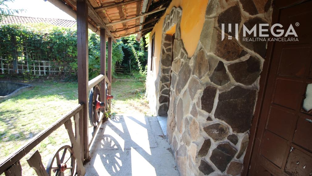 Na predaj jedinečná nehnuteľnosť na podnikanie či bývanie v meste Humenné