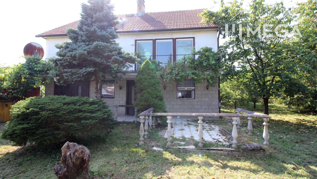 Na predaj jedinečná nehnuteľnosť na podnikanie či bývanie v meste Humenné