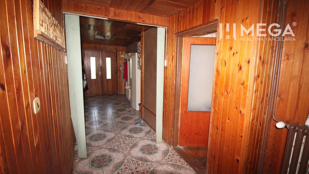 Na predaj jedinečná nehnuteľnosť na podnikanie či bývanie v meste Humenné