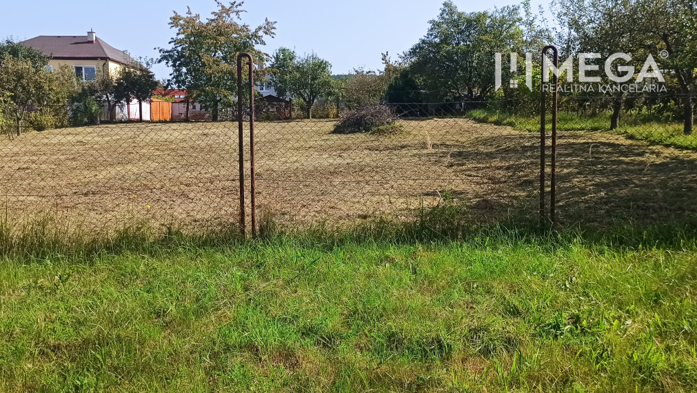 Na predaj stavebný pozemok priamo v meste Humenné