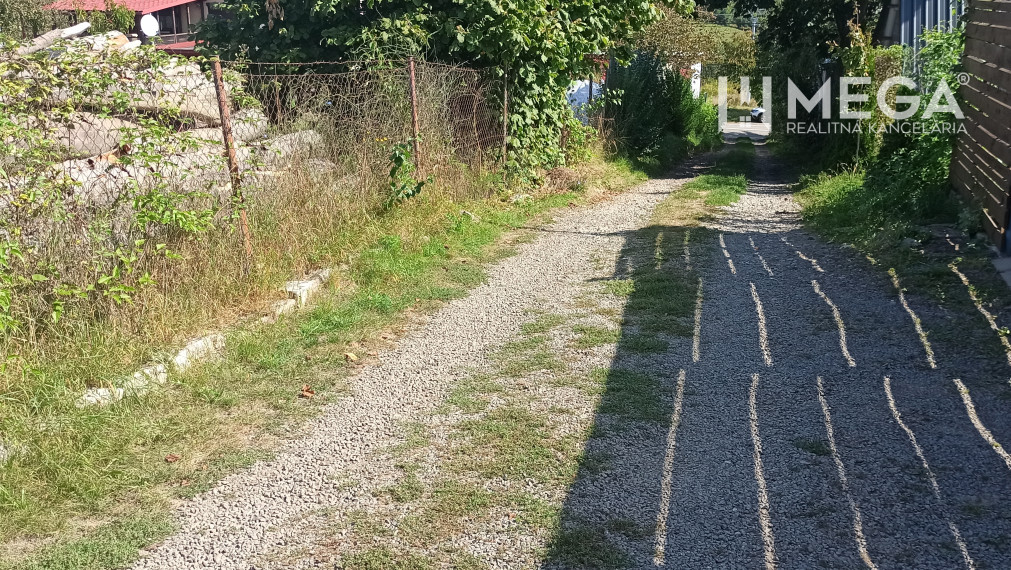 Na predaj stavebný pozemok priamo v meste Humenné