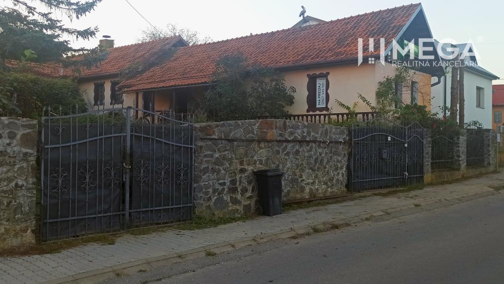 Na predaj jedinečná nehnuteľnosť na podnikanie či bývanie v meste Humenné