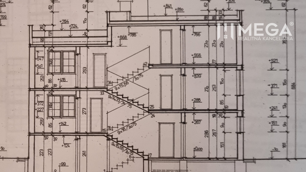 SKVELÁ CENA - výnimočný  rodinný dom, Kamenica nad Cirochou
