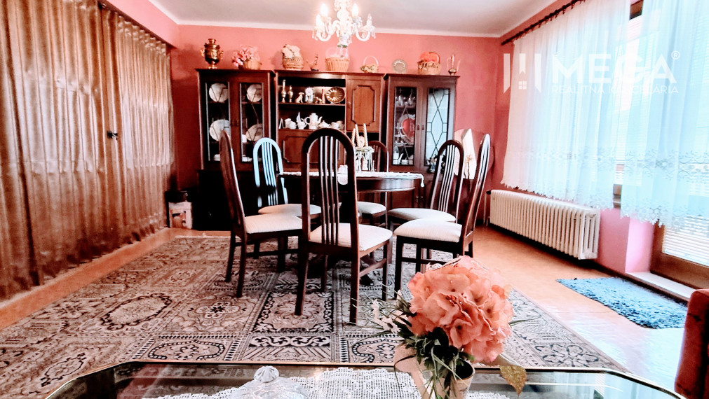 SKVELÁ CENA - výnimočný  rodinný dom, Kamenica nad Cirochou