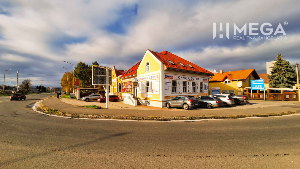 EXKLUZÍVNE  na prenájom obchodný priestor v meste Humenné