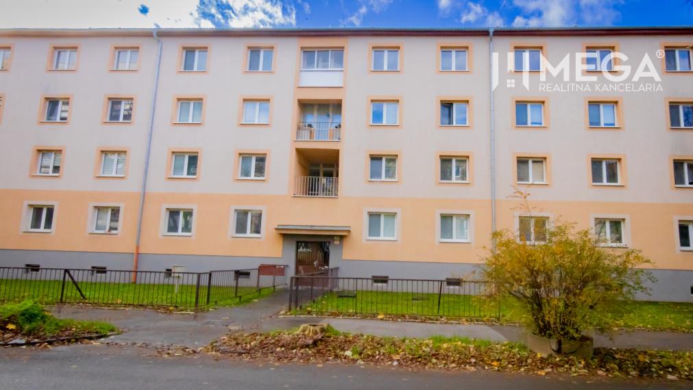 PREDANÉ - 1i byt v tehlovom bytovom dome, Košice-Staré mesto