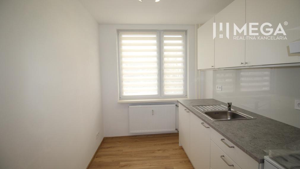 PRENAJATÉ - NA PRENÁJOM 3 izbový byt na Sídlisku III. v meste Humenné