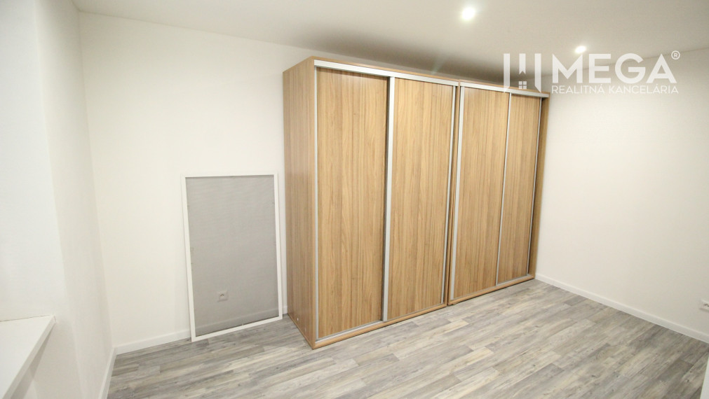 PREDAJ zrekonštruovaného 3 - izbového bytu Snina