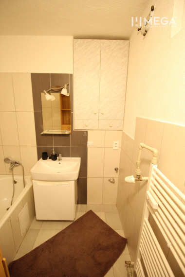 PREDAJ zrekonštruovaného 3 - izbového bytu Snina