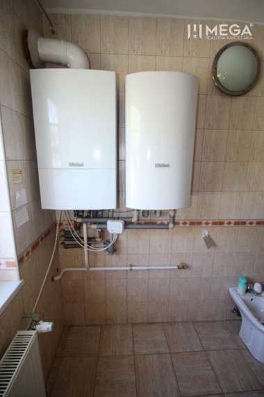 Na predaj rodinný dom s obrovským pozemkom – Pčoline