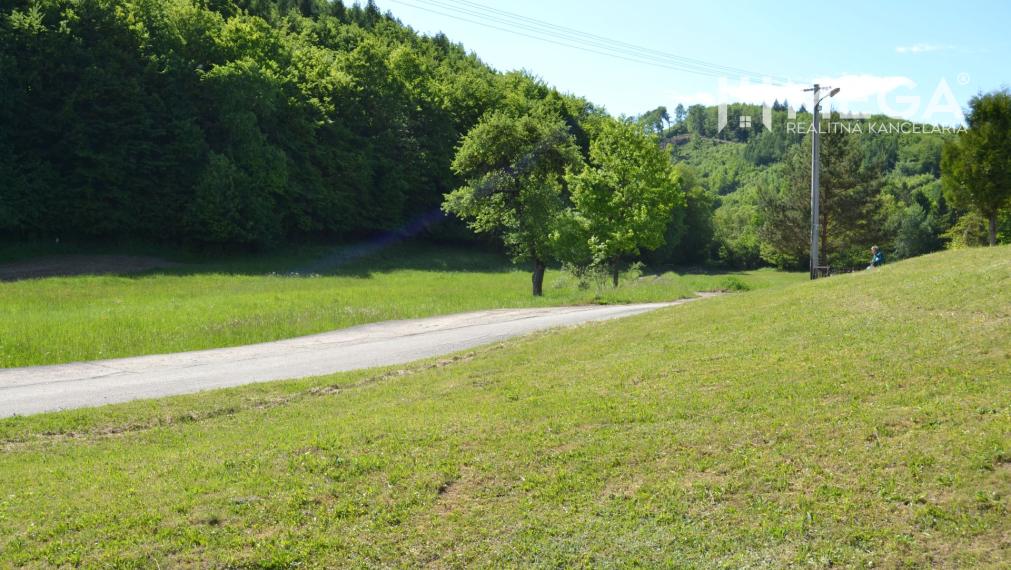 REZERVOVANÉ - PREDAJ rodinného DOMU s POZEMKOM v obci PAPÍN