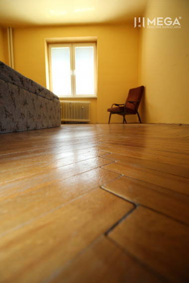 Na predaj 3izbový byt - Dobrianskeho - mesto Humenné