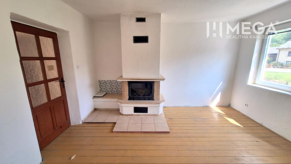 NA PREDAJ: Rodinný dom v obci Brestov