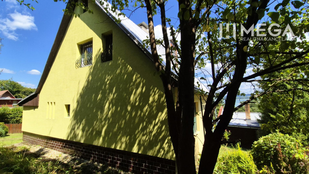 PREDAJ REKREAČNEJ CHATY NA DOMAŠI časť DOBRÁ