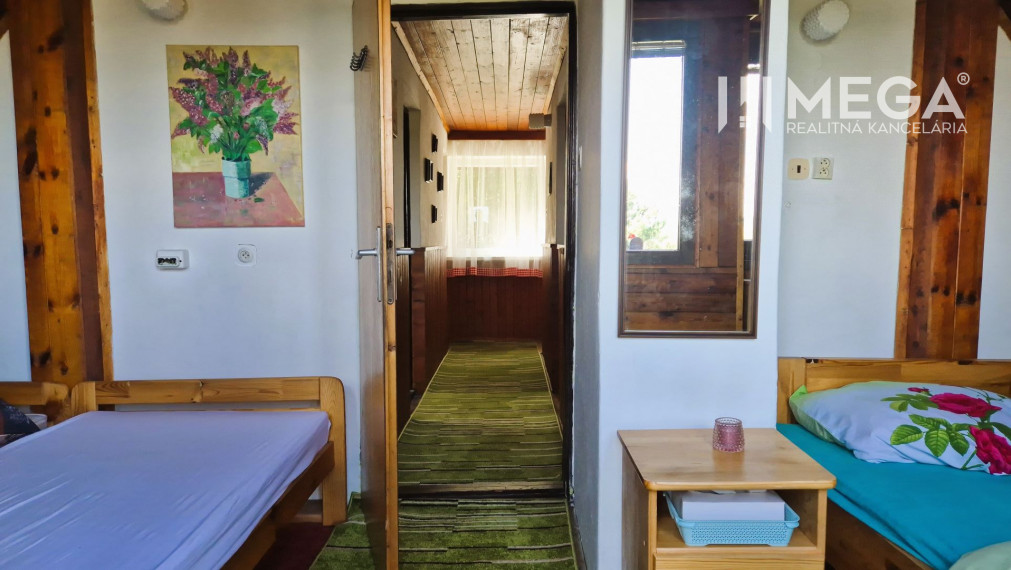PREDAJ REKREAČNEJ CHATY NA DOMAŠI časť DOBRÁ