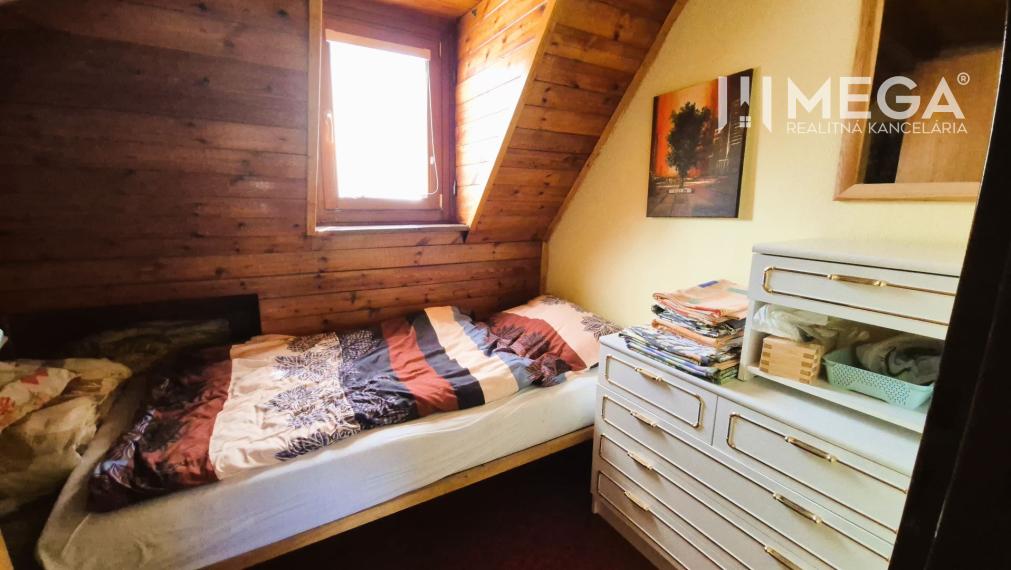 PREDAJ REKREAČNEJ CHATY NA DOMAŠI časť DOBRÁ