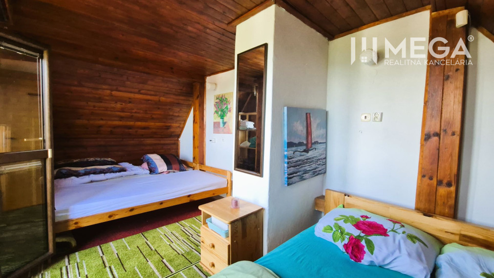 PREDAJ REKREAČNEJ CHATY NA DOMAŠI časť DOBRÁ