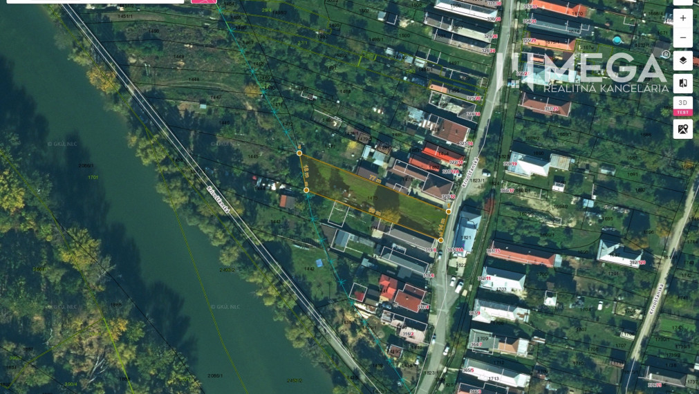 NA PREDAJ stavebný pozemok v meste Strážske