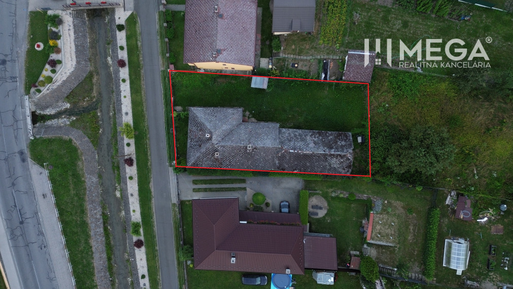 NA PREDAJ: Rodinný dom v obci Brestov