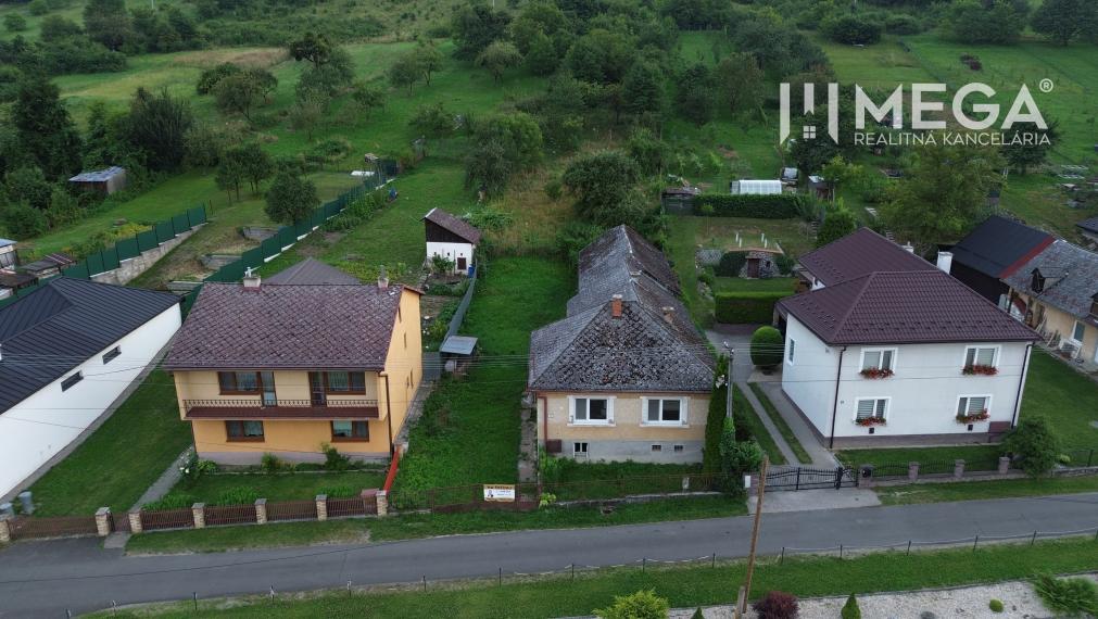 NA PREDAJ: Rodinný dom v obci Brestov