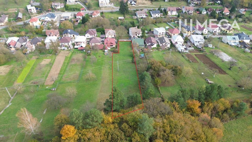 EXKLUZÍVNE NA PREDAJ stavebný pozemok v obci Brestov