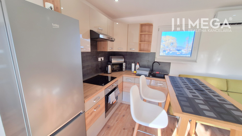 NA PREDAJ 3 izbový nízkoenergetický drevodom v obci JASENOV