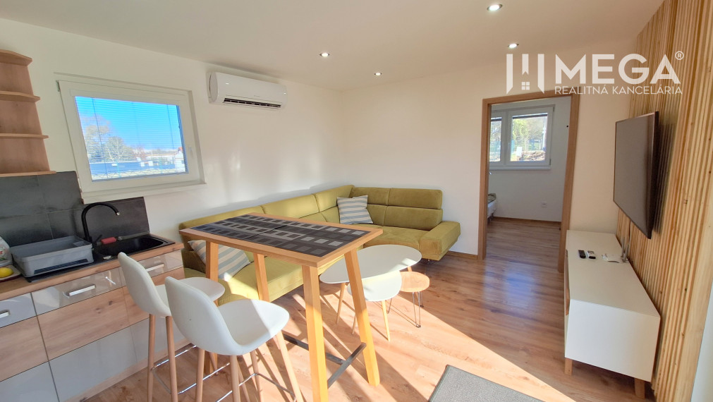 NA PREDAJ 3 izbový nízkoenergetický drevodom v obci JASENOV