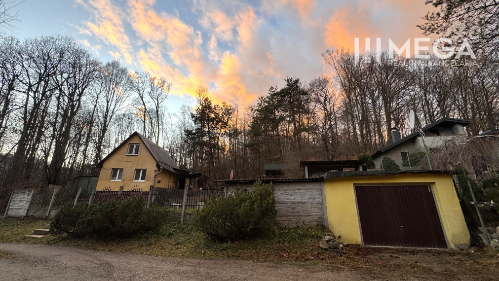 Predané - Na predaj chata v Nižnom Klátove - 11 km od centra Košíc.