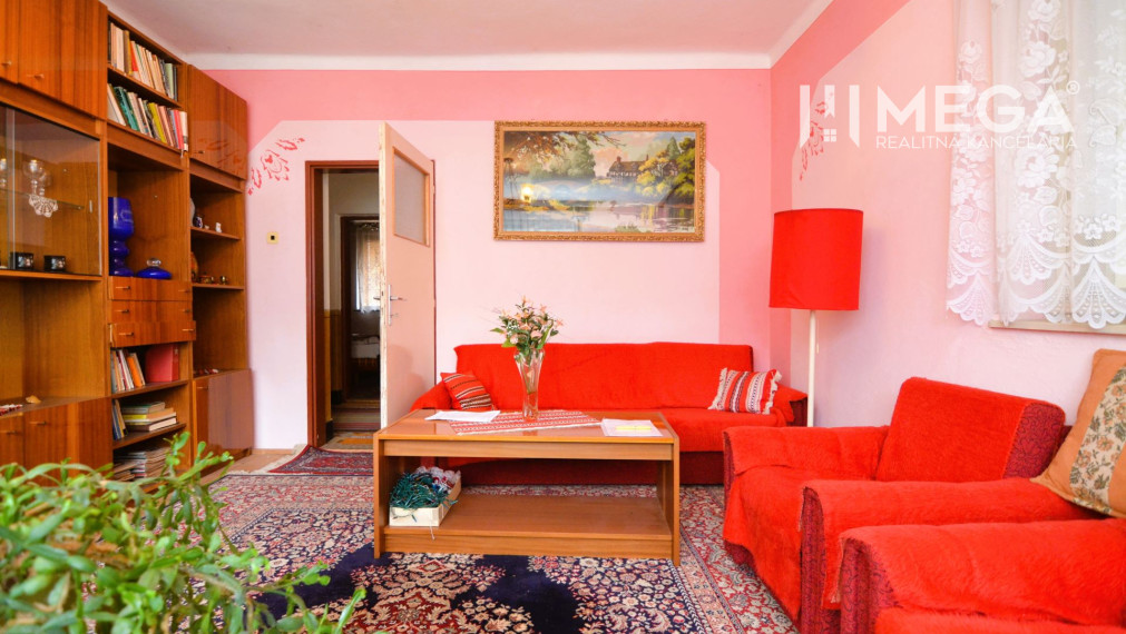 PREDAJ RODINNÉHO DOMU v obci HRABOVEC nad LABORCOM