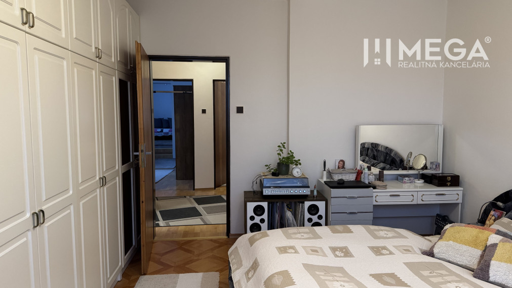 PREDAJ RODINNÉHO DOMU v HUMENNOM (časť Dubník)