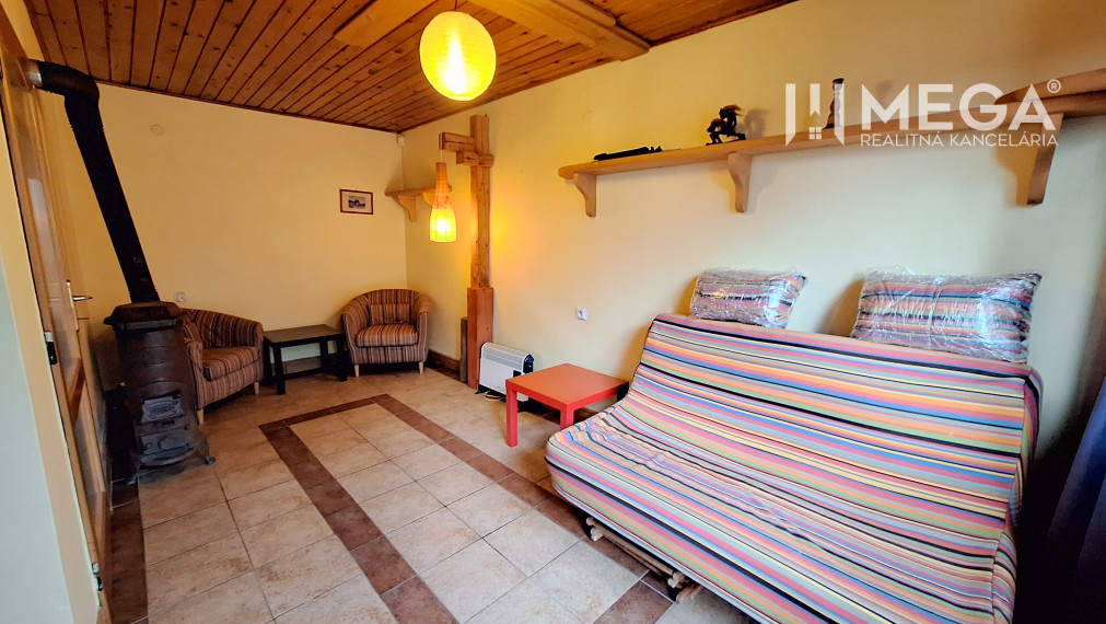 EXKLUZÍVNE NA PREDAJ Chata bez nutnosti investícií - VINNÉ