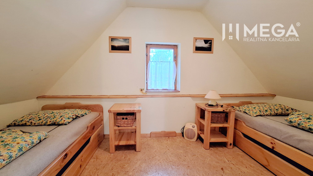 EXKLUZÍVNE NA PREDAJ Chata bez nutnosti investícií - VINNÉ