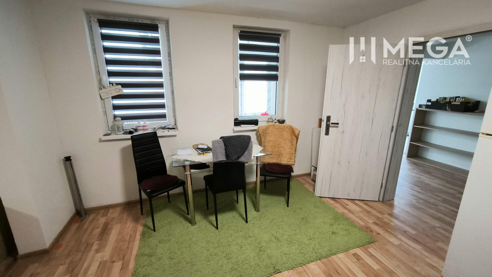 Na predaj obývateľný dom/chalupa v obci Habura