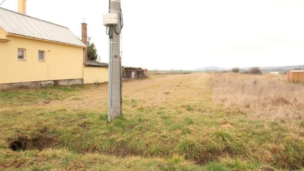 Exkluzívne na predaj stavebný pozemok v obci Pusté Čemerné