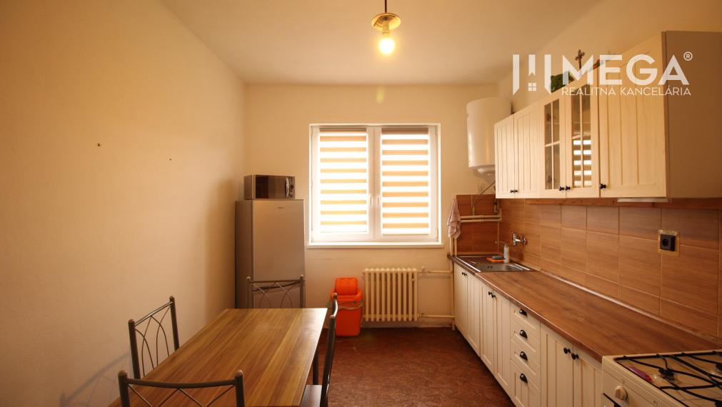 REZERVOVANÉ EXKLUZÍVNE NA PREDAJ ÚTULNÝ DOM V OBCI TOVARNÉ