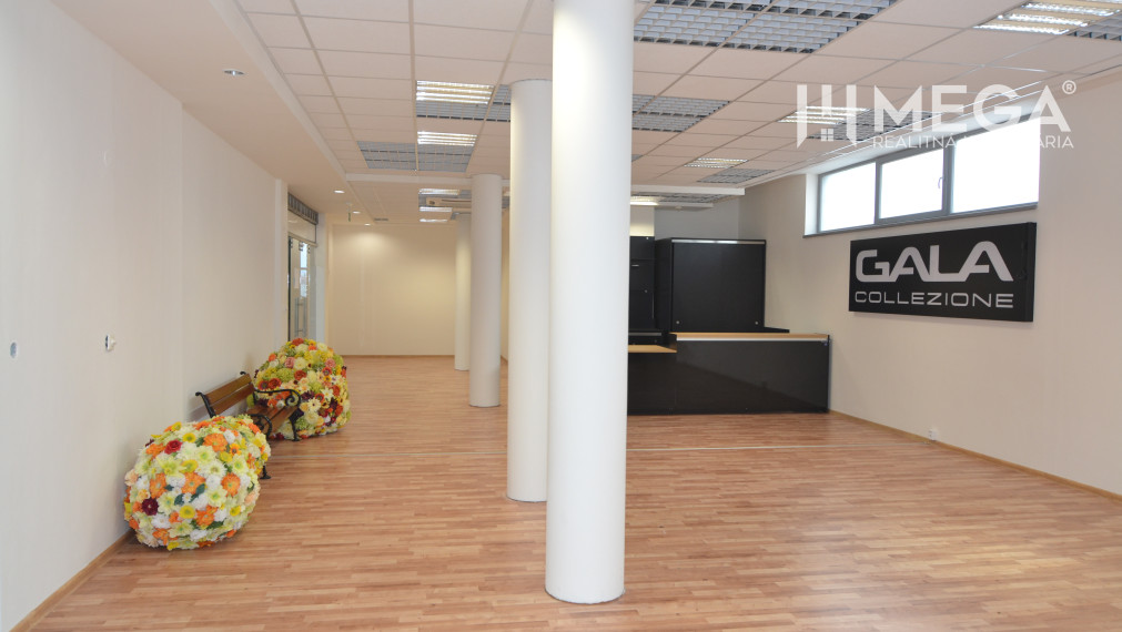 NOVÁ ZNÍŽENÁ CENA NA PRENÁJOM PRIESTOR 108,5 m² v OC Avenue