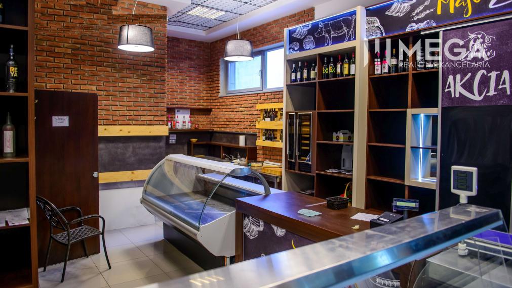 NOVÁ CENA - NA PRENÁJOM ZARIADENÝ PRIESTOR v OC AVENUE 52 m²