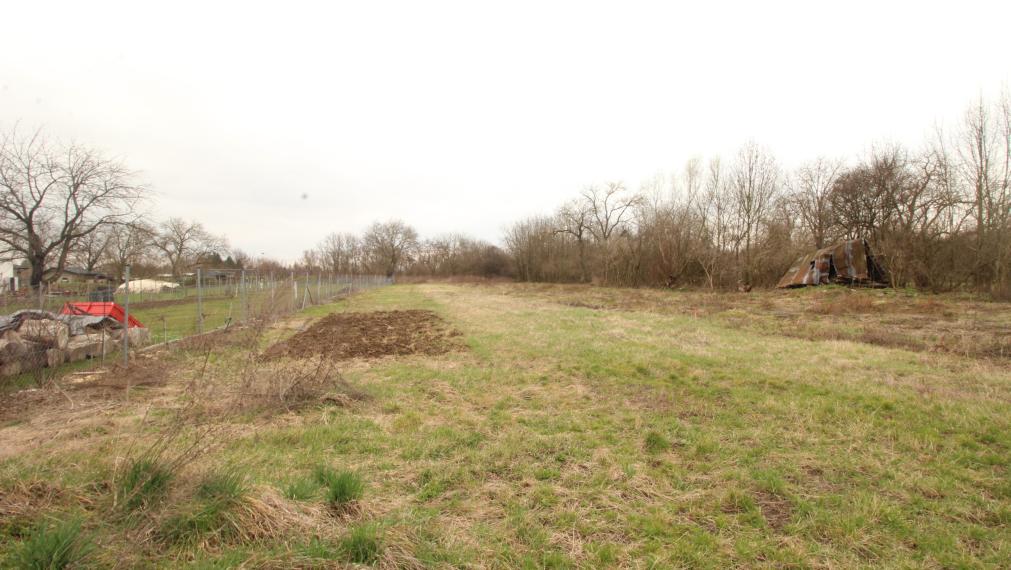 Na Predaj: Rodinný dom v obci Lastomír s veľkým pozemkom