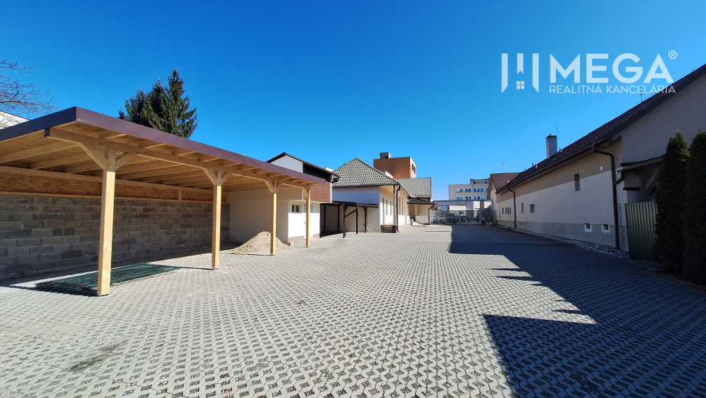 ZNÍŽENÁ CENA NA PRENÁJOM - Budova  v meste Humenné