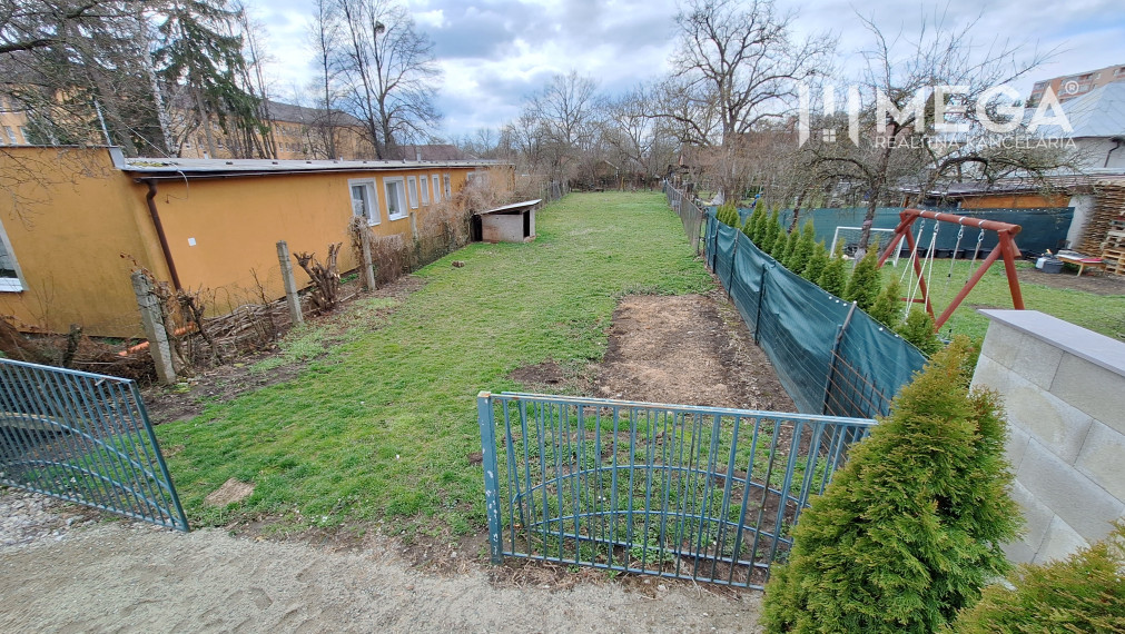 ZNÍŽENÁ CENA NA PRENÁJOM - Budova  v meste Humenné